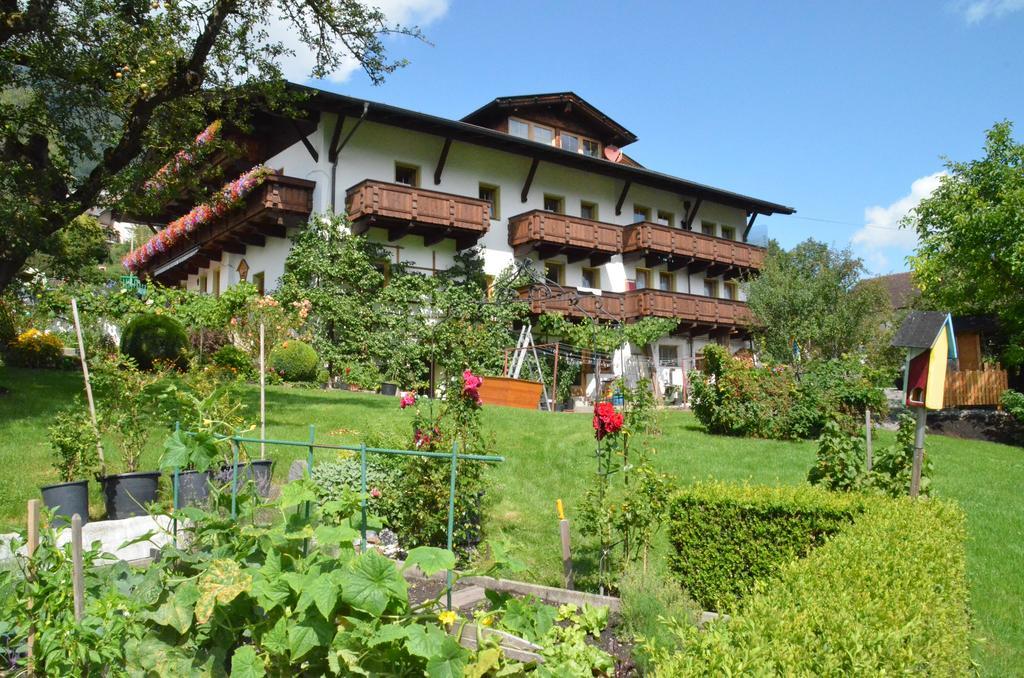 Pension Kirchbrugger Telfes im Stubai Extérieur photo