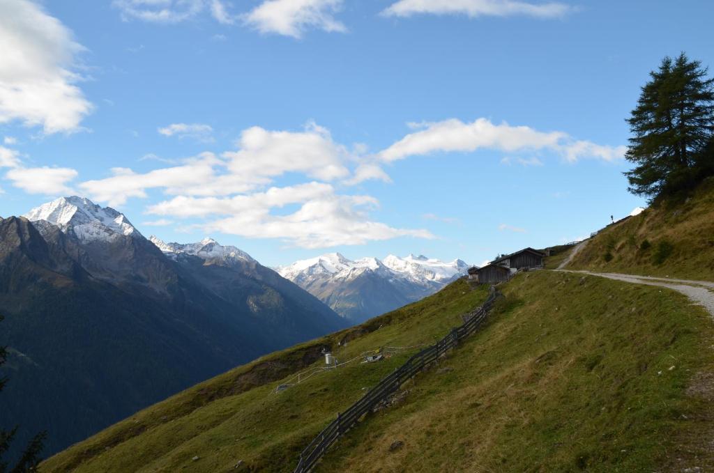 Pension Kirchbrugger Telfes im Stubai Extérieur photo